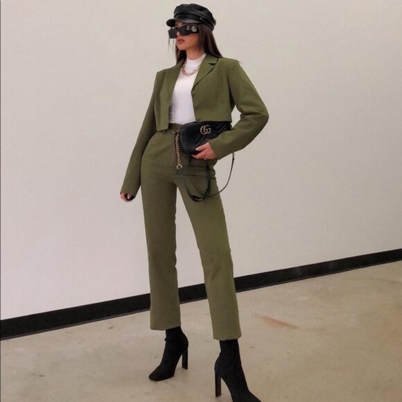 Camila Coelho Revolve Leticia Blazer Jacket Olive Green Cropped Size Medium - Picture 1 of 16